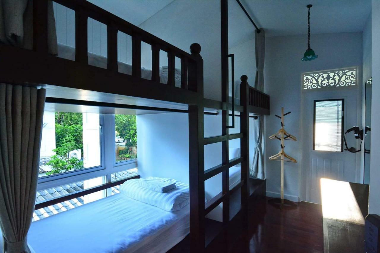 Hotel Lana Beds & Space