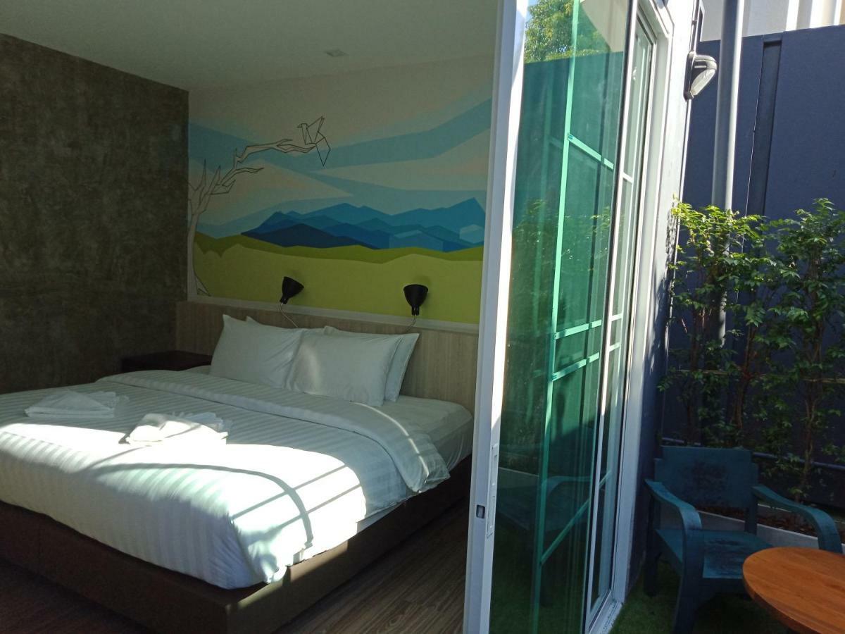 Lana Beds & Space Hotel 3*
