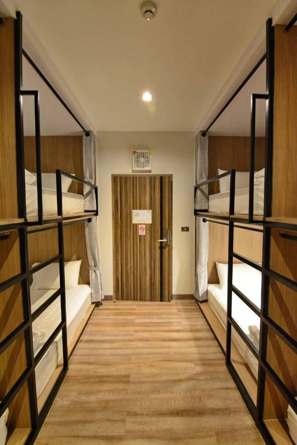 Hotel Lana Beds & Space Chiang Mai